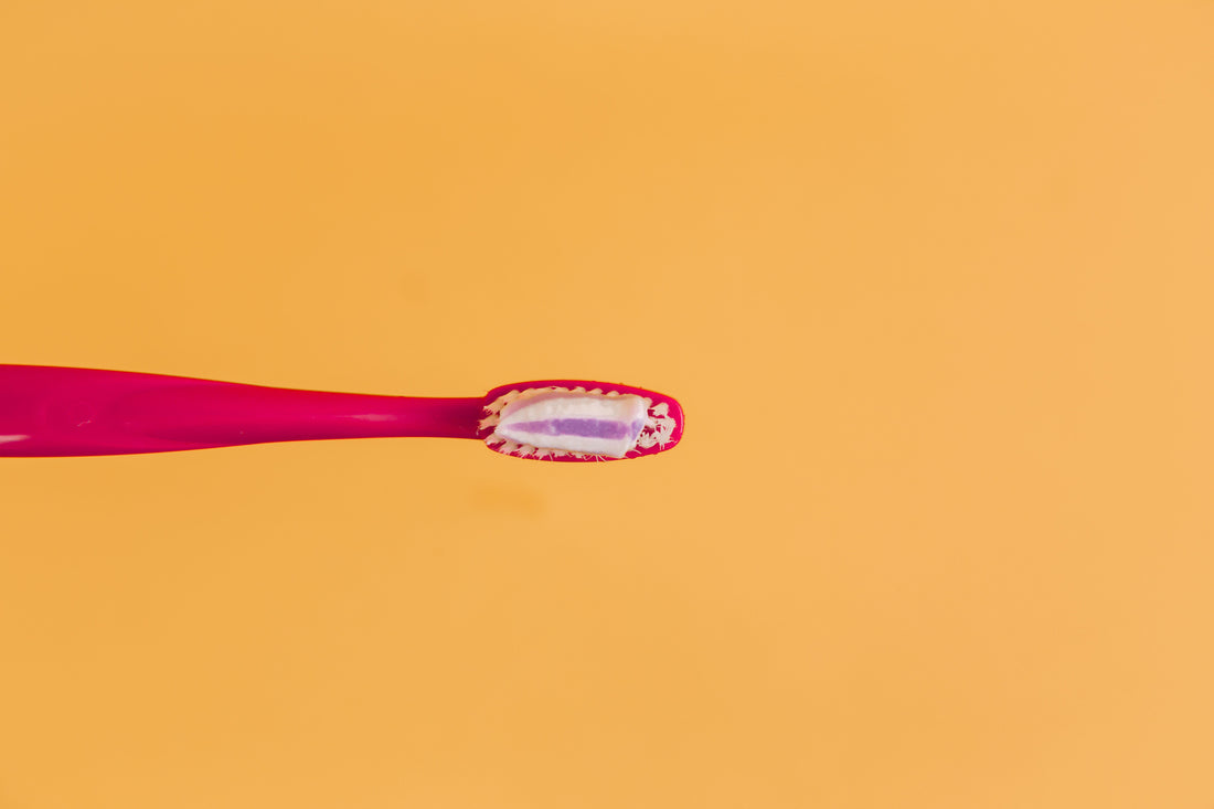 9 Must-Have Tools for New Aligner Wearers